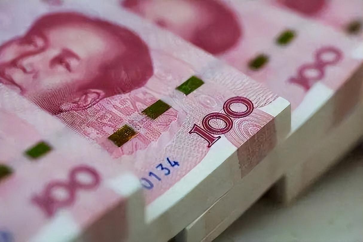 2年1600万!2年1246万!两笔签约达成,杜伦要向沃特森学习