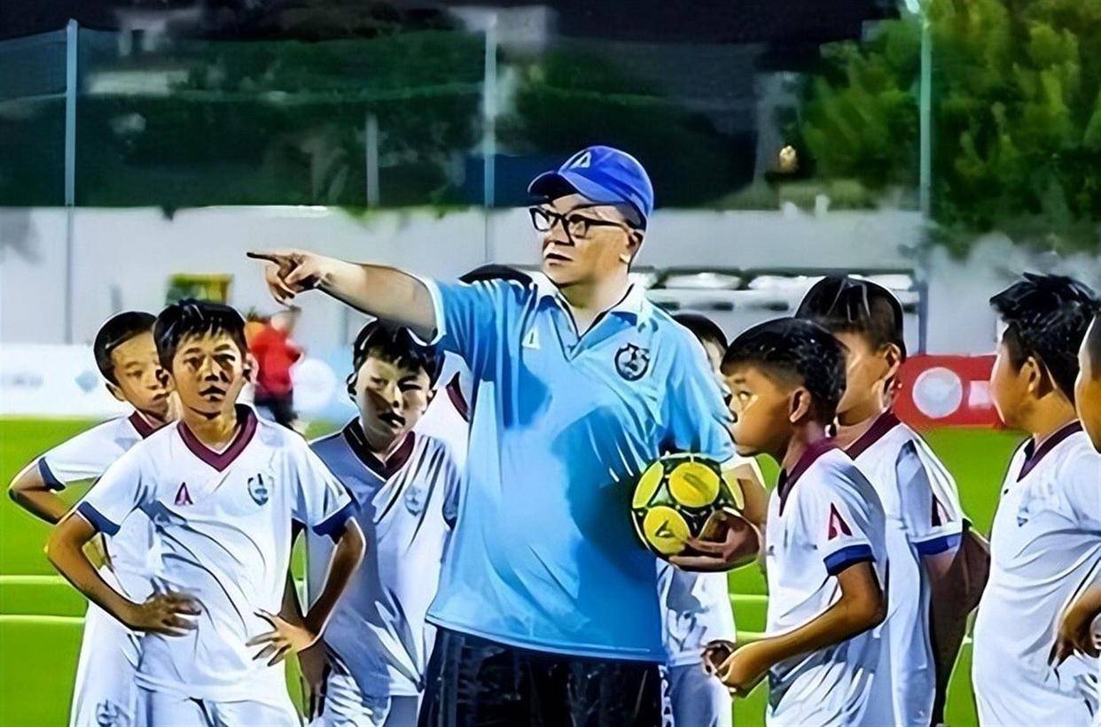 蓝军首秀如何评价大马丁全场4次扑救，无奈丢3球，仍获评8.4分